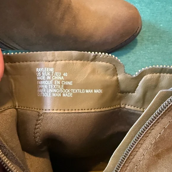 JustFab Tan Suede size 9 Heeled Boots - Picture 7 of 7